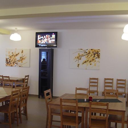 Hotel Astra Brasov Exterior photo